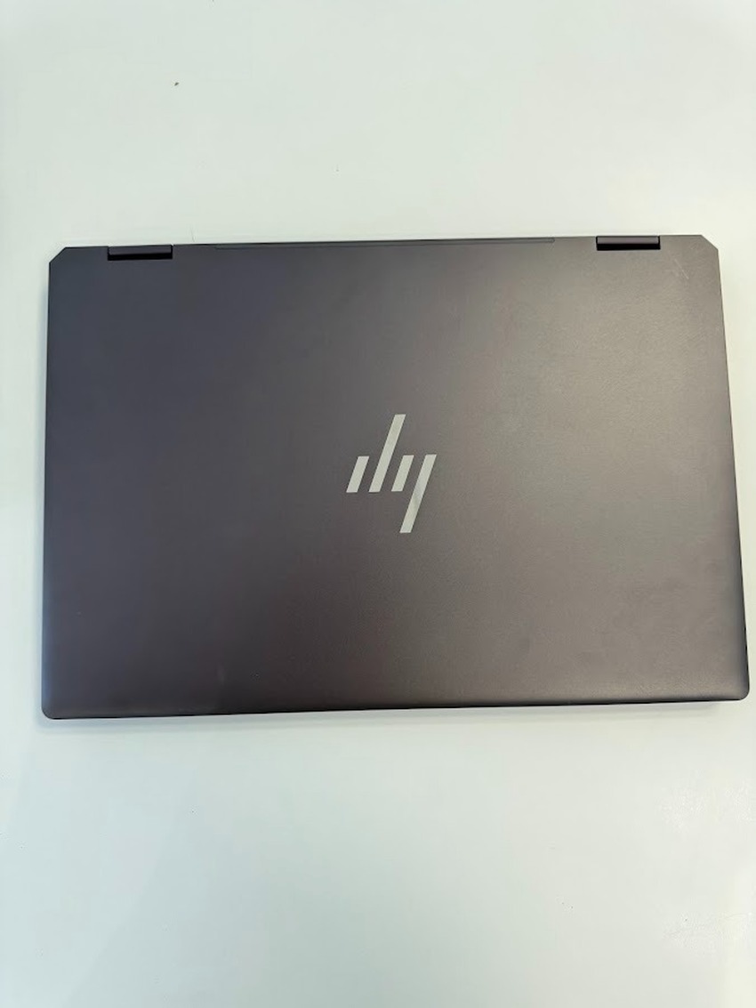 Prenosnik HP Spectre X360 2-IN-1 16-AA0XXX / Core Ultra 7 / RAM 16 GB / SSD Disk / 16,0″ WQXGA
